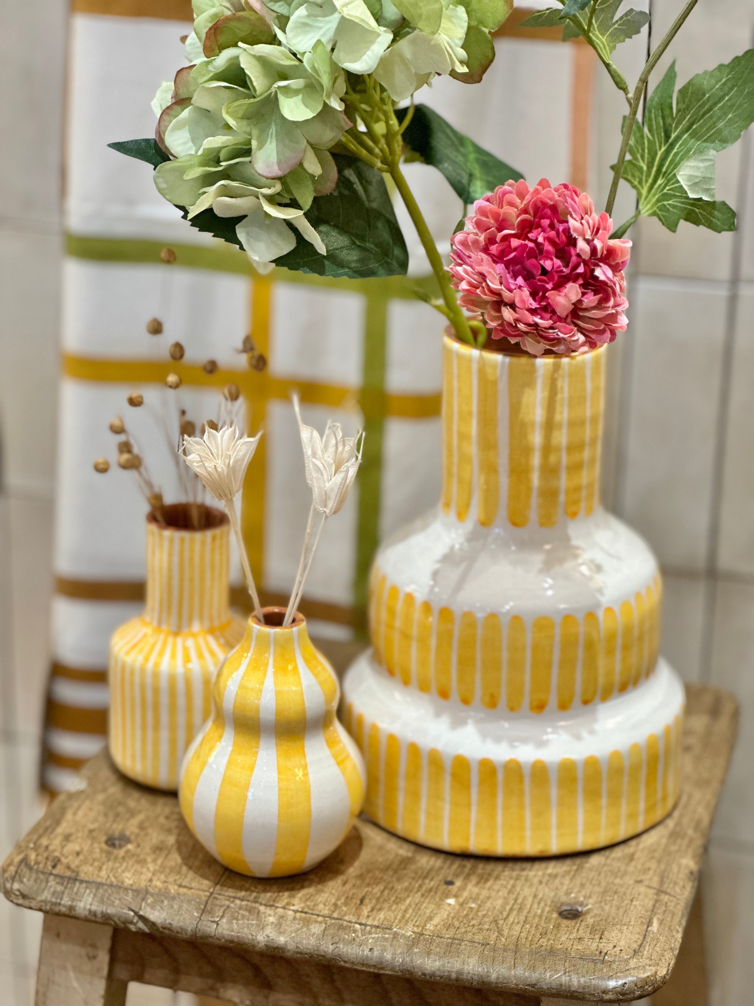 Vase carafe jaune S