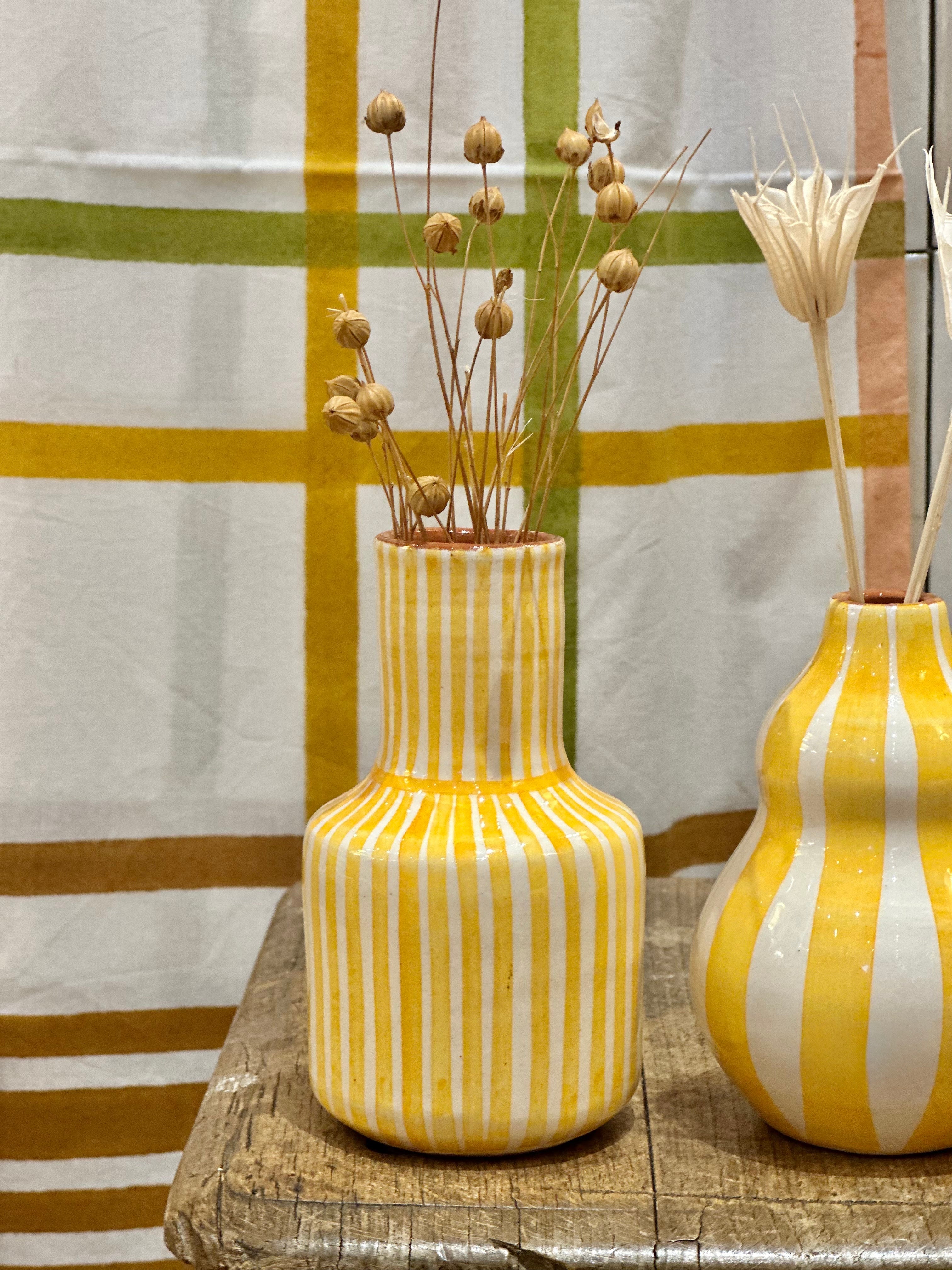 Vase carafe jaune S