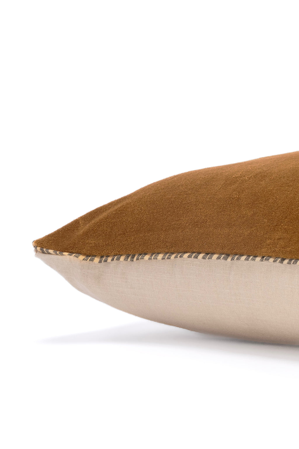 Coussin velours bronze