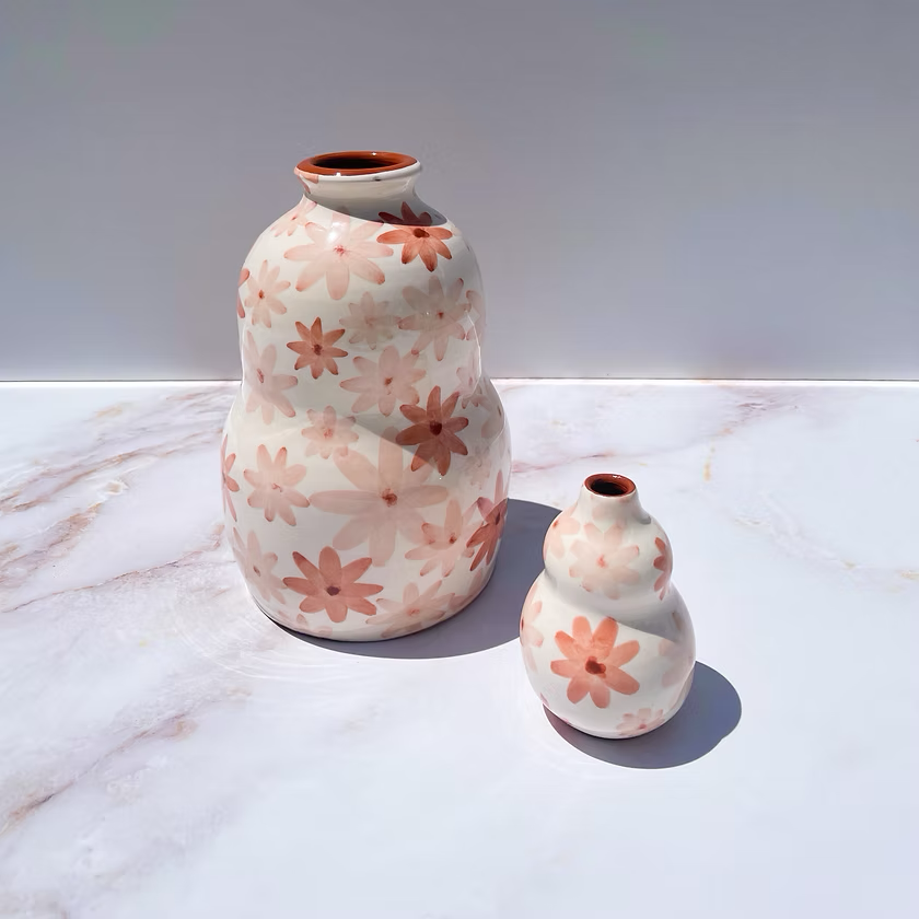 Vase fleurs terracotta